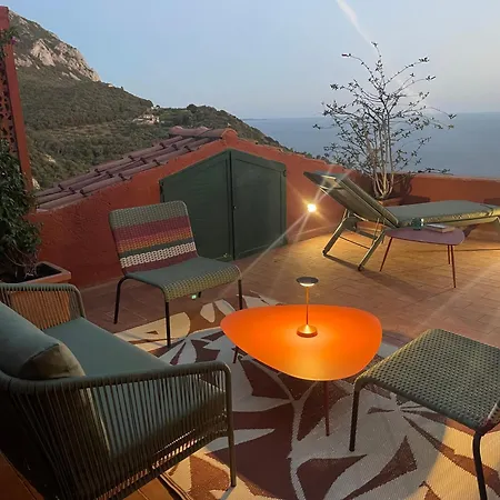 Apartment La Terrazza Sul Mare *